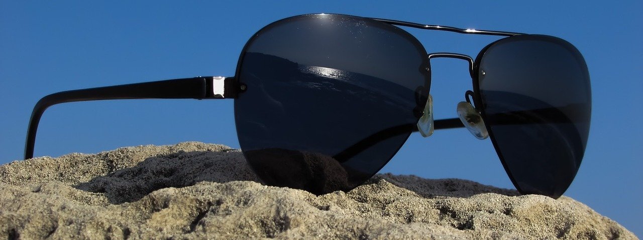 Солнцезащитные очки с градиентом, с металлической оправой в Екатеринбурге
